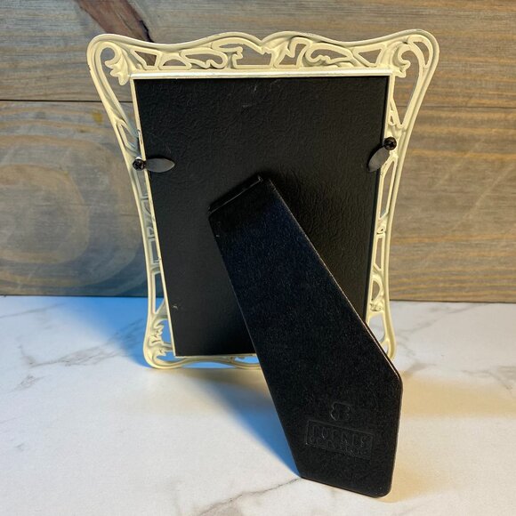 Picture Frame Metal Cream Color Leaf Design by Burns of Boston 4x6 - Picture 2 of 3